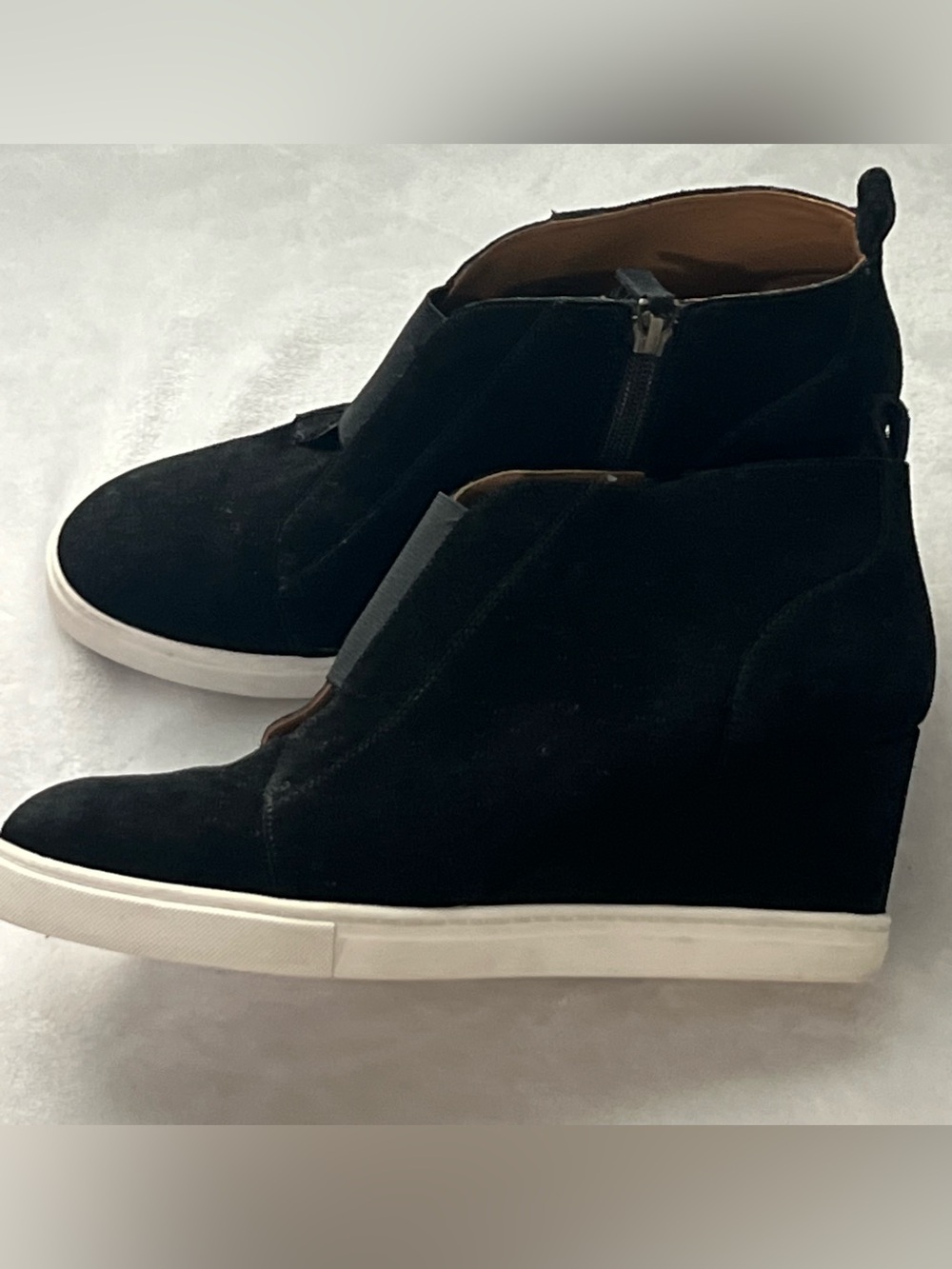 Paolo Black Suede Chukka Boots with White Sole
